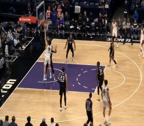 凯尔登半场,高效表现,中揽,太阳城,太阳城娱乐,太阳城app,太阳城赌场