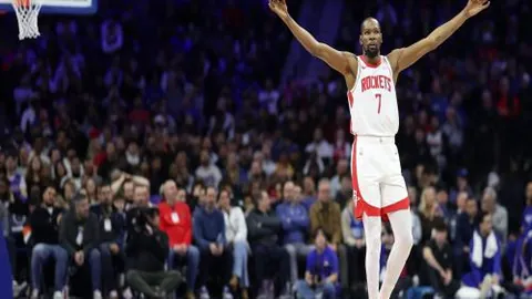 中国女足亞洲杯半决赛6-5险胜日本，王珊珊加时绝平朱钰点球大战两度扑救